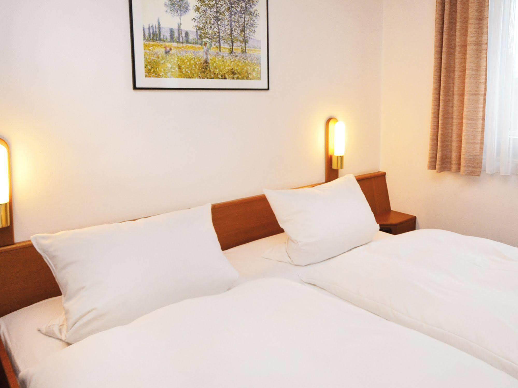 Seligweiler & Restaurant 3*